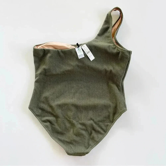 J.Crew Plus Size Textured one shoulder one piece Swimsuit Size 22 NWT - Picture 3 of 5